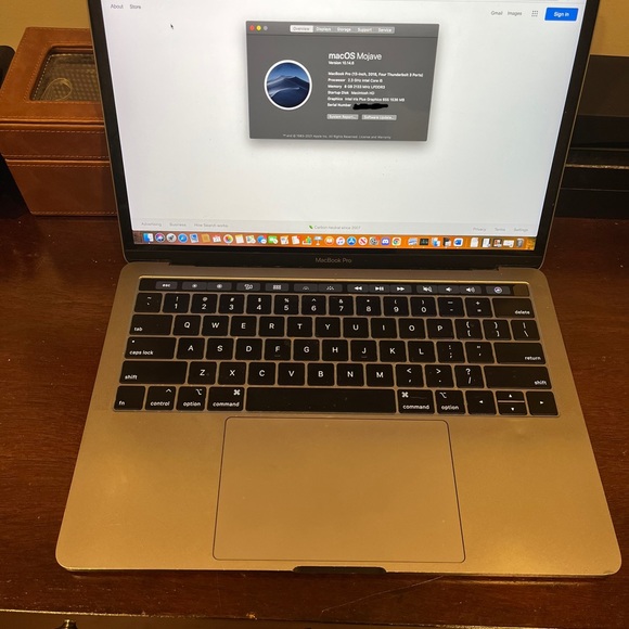 *LIKE NEW*2018 MacBook Pro 13 inch i5 processor